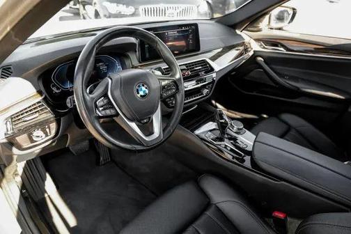 2023 BMW 530e 530e