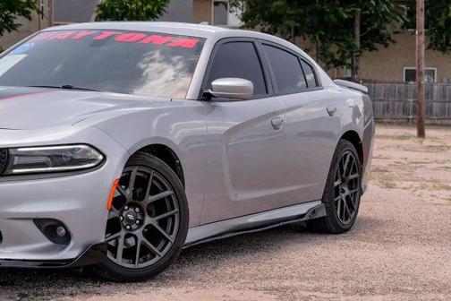 2017 Dodge Charger R/T