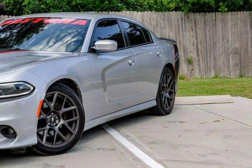 2017 Dodge Charger R/T