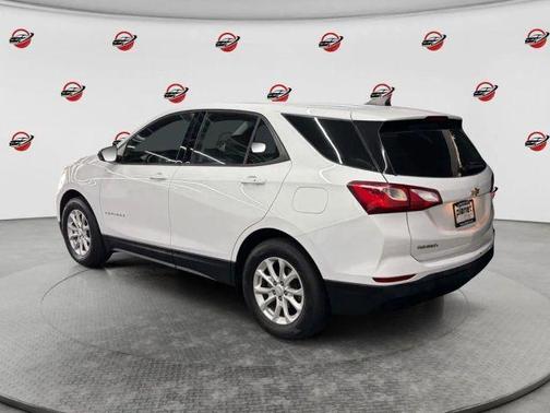 Summit White 2019 Chevrolet Equinox LS