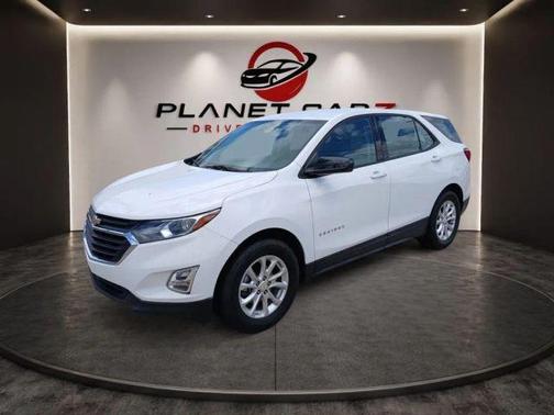 Summit White 2019 Chevrolet Equinox LS