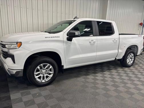 Summit White 2023 Chevrolet Silverado 1500 LT