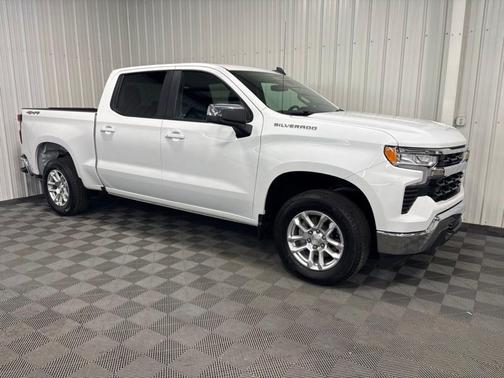 Summit White 2023 Chevrolet Silverado 1500 LT