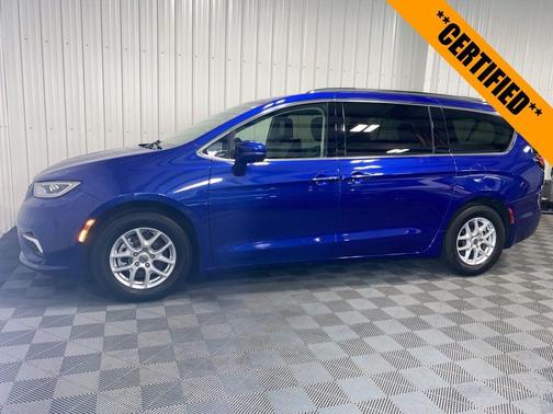 2021 Chrysler Pacifica Touring-L