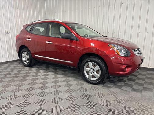 Cayenne Red 2014 Nissan Rogue Select S