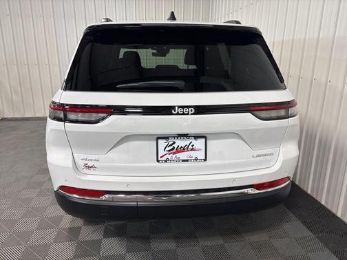 2025 Jeep Grand Cherokee Laredo X