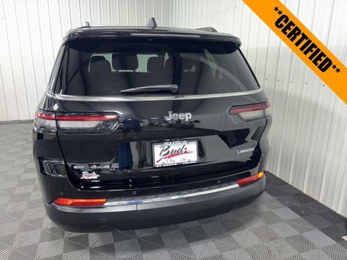 2022 Jeep Grand Cherokee L Laredo