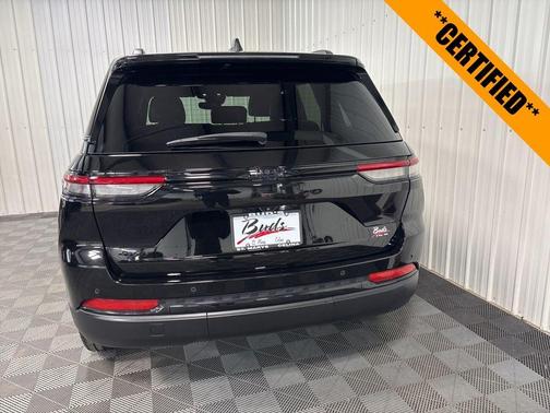 2022 Jeep Grand Cherokee Altitude