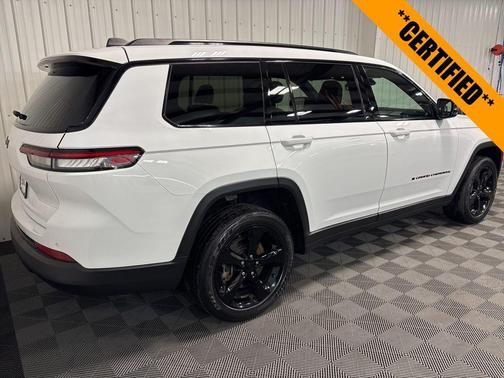 2022 Jeep Grand Cherokee L Laredo