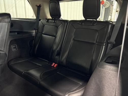 Silver Radiance 2021 Lincoln Aviator Reserve AWD