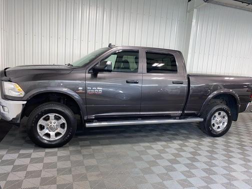 2016 RAM 2500 SLT