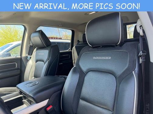 Delmonico Red Pearlcoat 2022 RAM 1500 Laramie