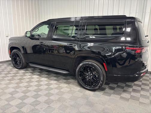 2025 Jeep Wagoneer Series II