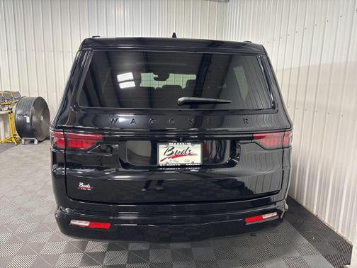 2025 Jeep Wagoneer Series II