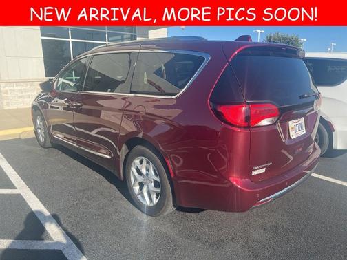2020 Chrysler Pacifica Touring-L Plus