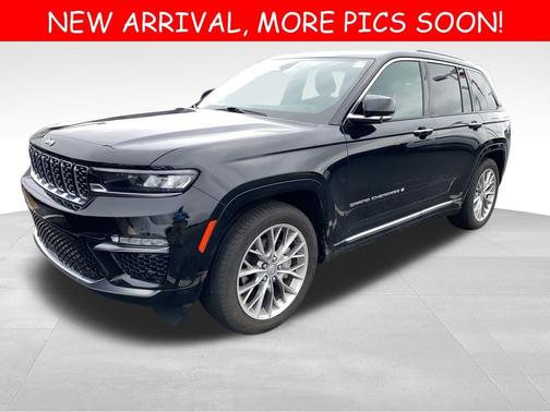 2023 Jeep Grand Cherokee Summit