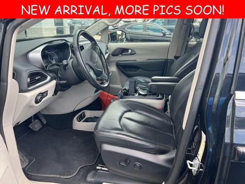 2020 Chrysler Pacifica Touring-L Plus
