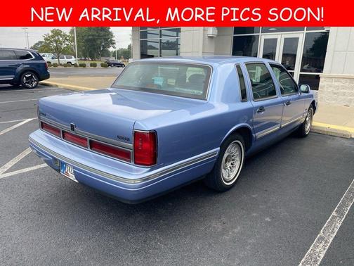 1995 Lincoln Town Car Executive