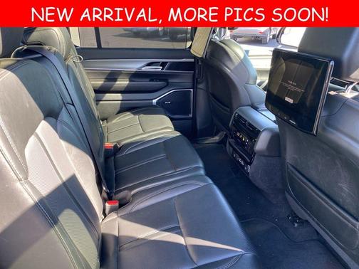 2023 Jeep Wagoneer Series II