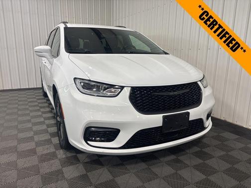 2021 Chrysler Pacifica Touring-L