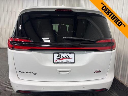 2021 Chrysler Pacifica Touring-L