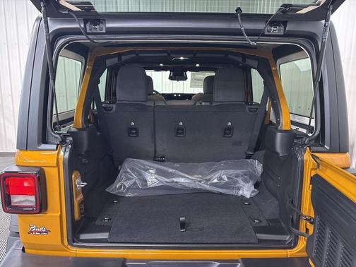 GOLDILOCKS 2026 Jeep Wrangler Sport