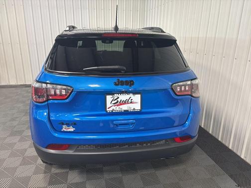 2022 Jeep Compass Altitude
