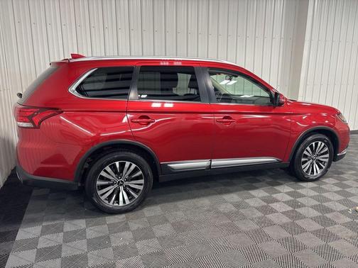 2019 Mitsubishi Outlander SEL