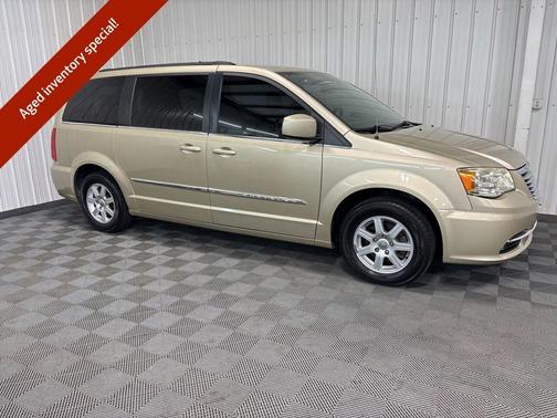 2011 Chrysler Town & Country Touring