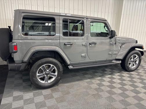 2022 Jeep Wrangler Unlimited Sahara