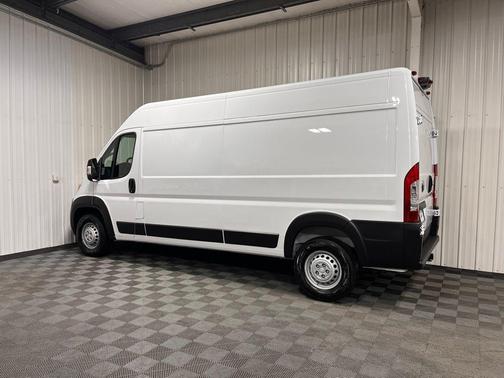 2025 RAM ProMaster 2500 High Roof