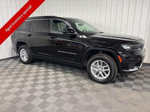 Diamond Black 2024 Jeep Grand Cherokee L Laredo