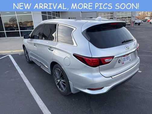 2016 INFINITI QX60 Base