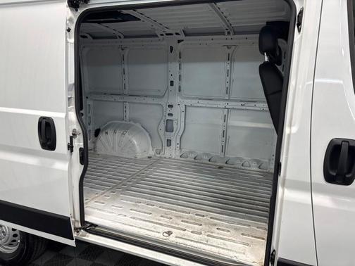 Bright White Clearcoat 2025 RAM ProMaster 2500 Base