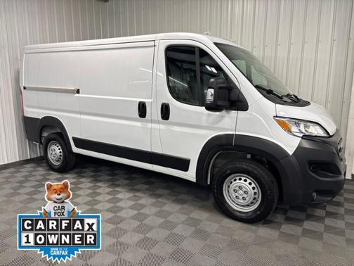 Bright White Clearcoat 2025 RAM ProMaster 2500 Base