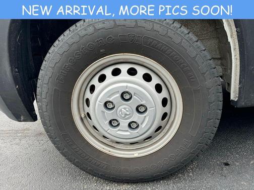 Bright White Clearcoat 2025 RAM ProMaster 2500 Base