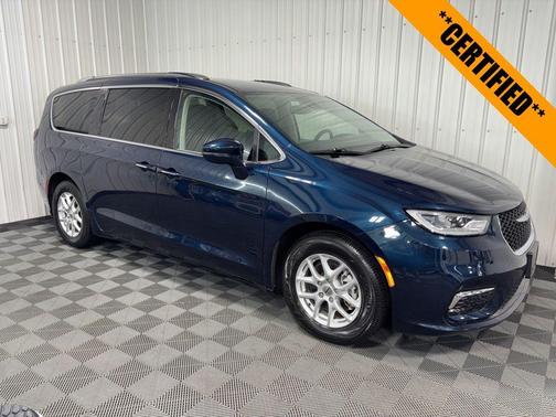 2021 Chrysler Pacifica Touring-L
