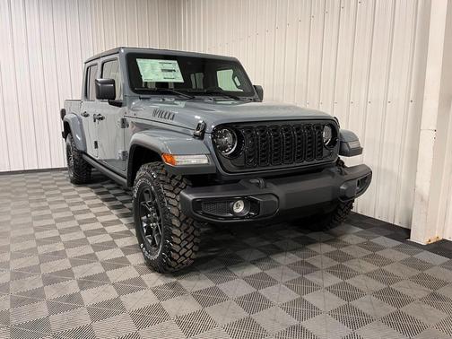2025 Jeep Gladiator Sport