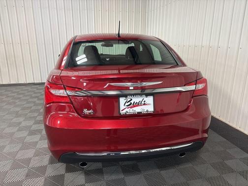 2012 Chrysler 200 Limited