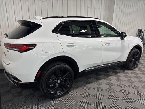2022 Buick Envision Essence