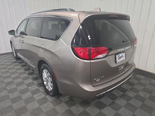 Molten Silver 2018 Chrysler Pacifica Touring-L