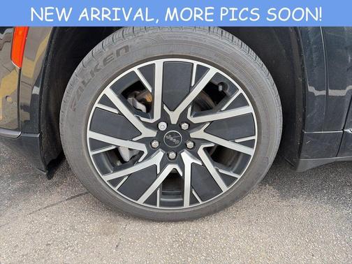 Diamond Black 2025 Jeep Wagoneer S Limited