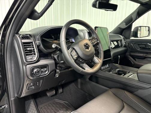 Diamond Black 2026 RAM 1500 Limited