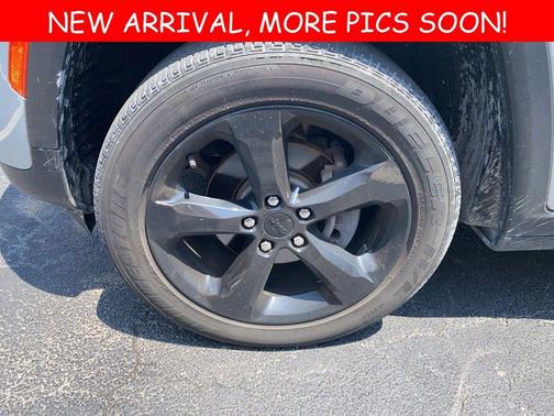 2022 Jeep Grand Cherokee Altitude
