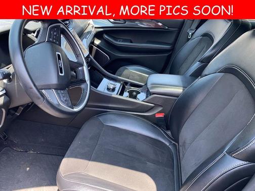 2022 Jeep Grand Cherokee Altitude
