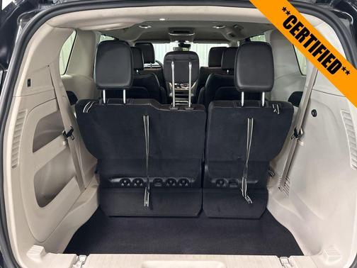 2024 Chrysler Pacifica Touring-L