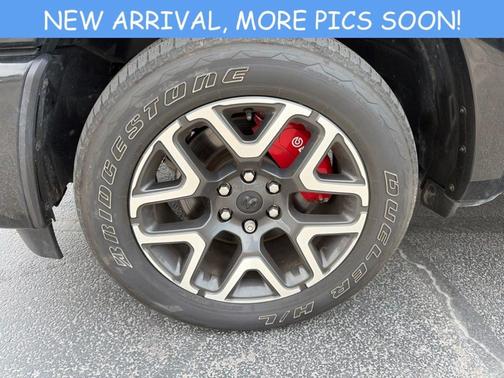 Diamond Black 2025 RAM 1500 Laramie