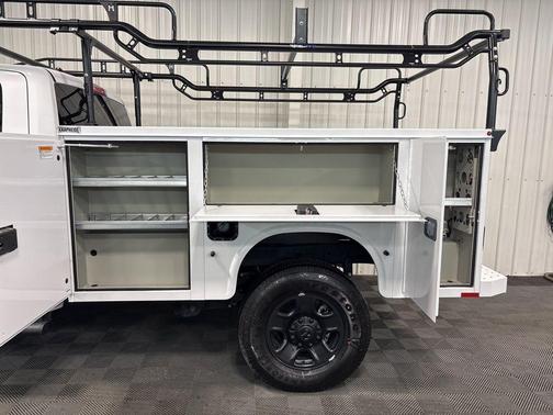 Bright White Clearcoat 2026 RAM 2500 Tradesman