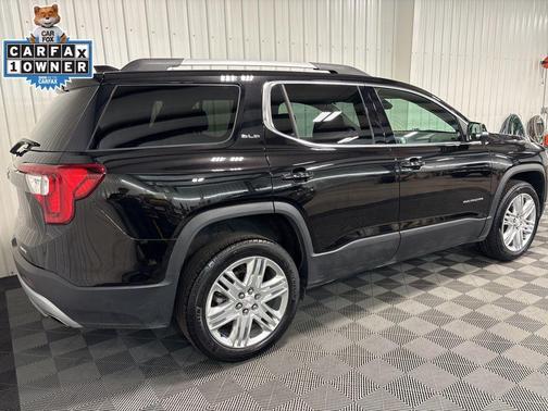 2022 GMC Acadia SLE