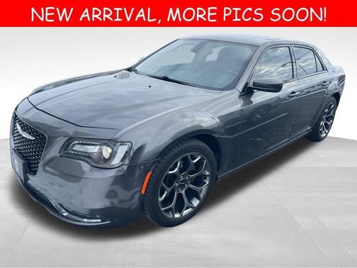 2018 Chrysler 300 S